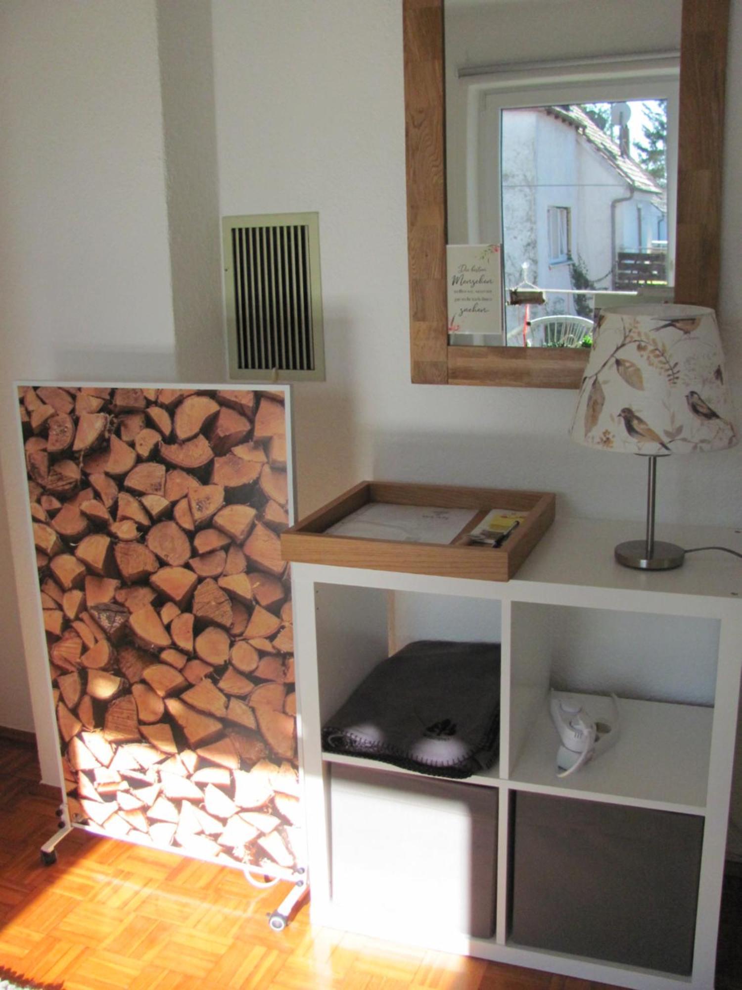 #1Gemuetliches Ruhiges Sonniges Balkonzimmer Mit Gemeinschaftsbad W-Lan Airport Nah Late Night Check In Haus Nr 9,5 Trunkelsberg Bagian luar foto